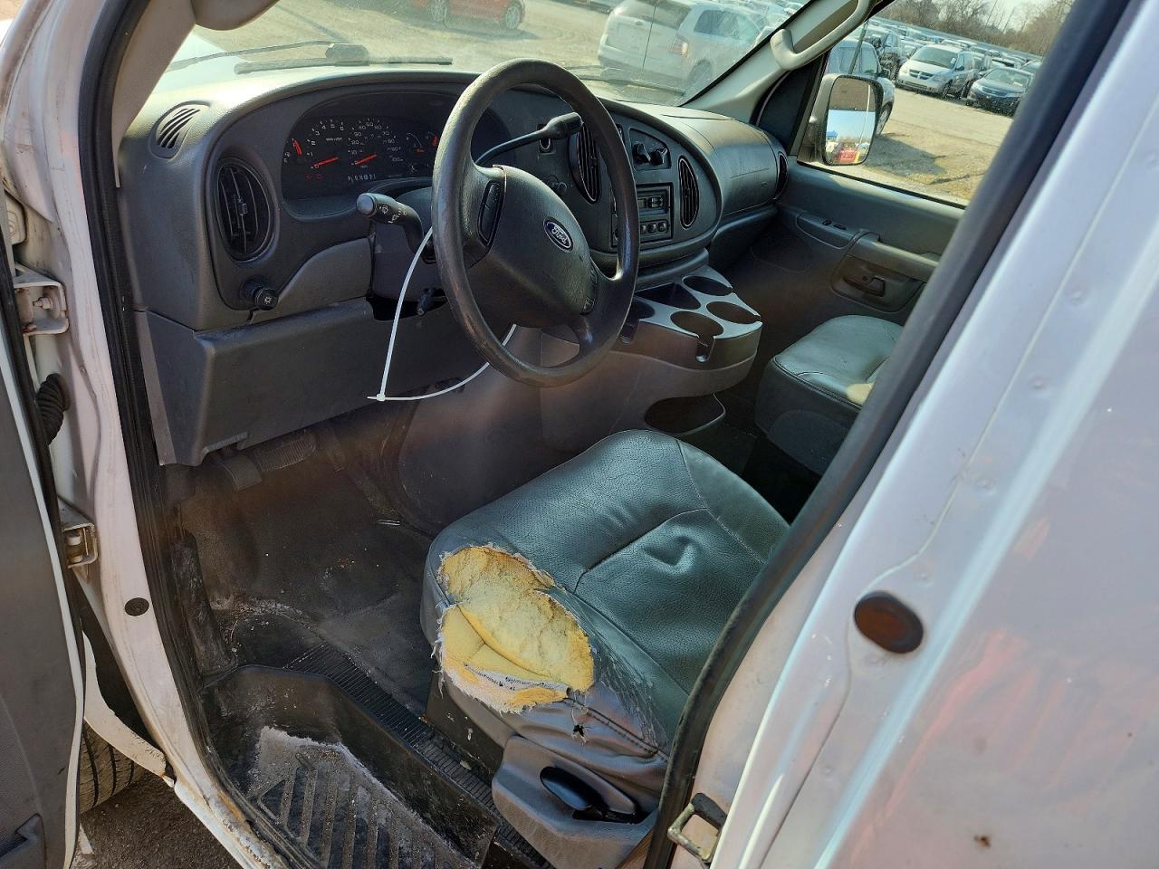 2008 FORD E150 UTILITY / SERVICE VAN photo 15