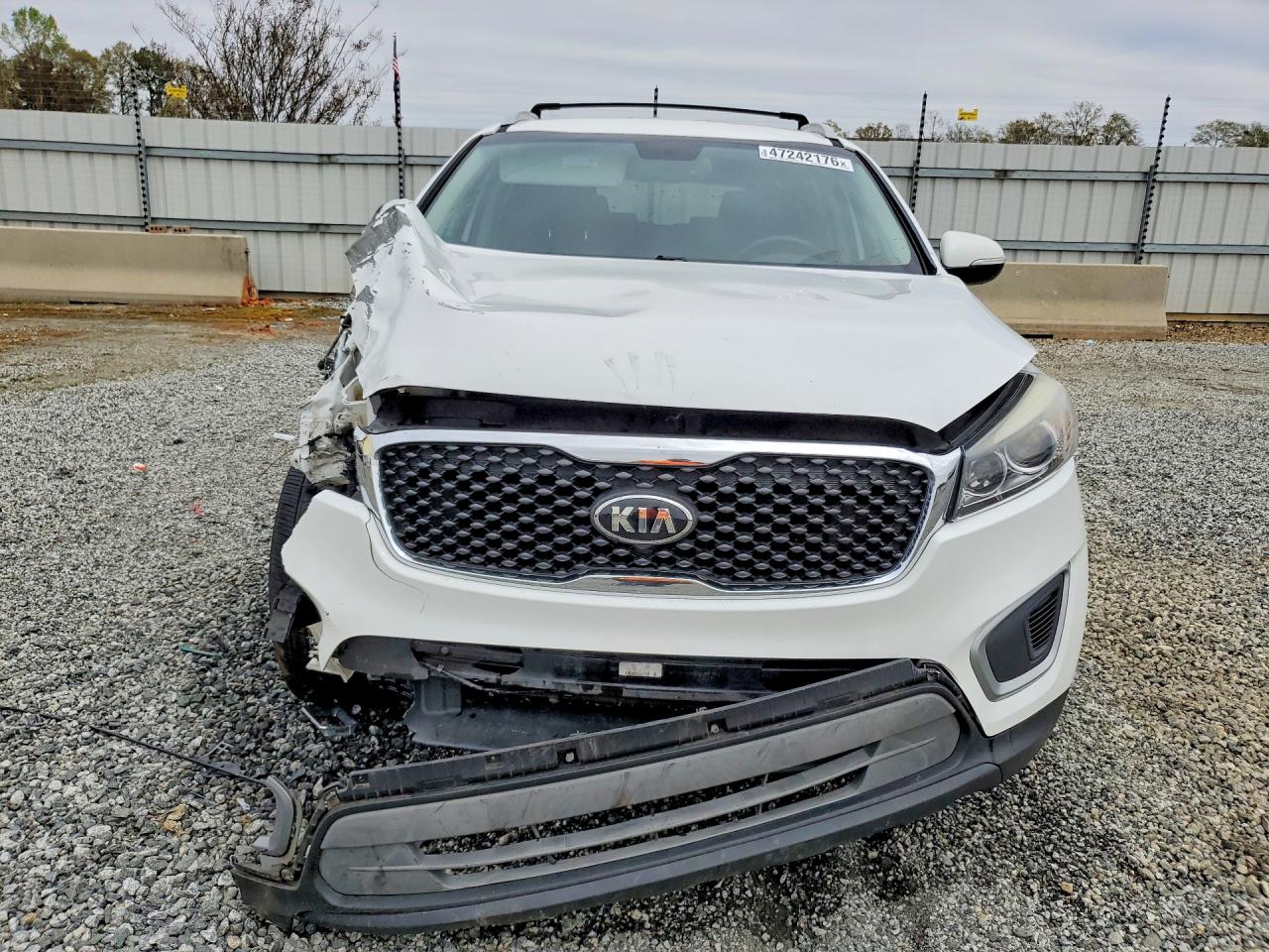 2017 KIA SORENTO LX V6 photo 9