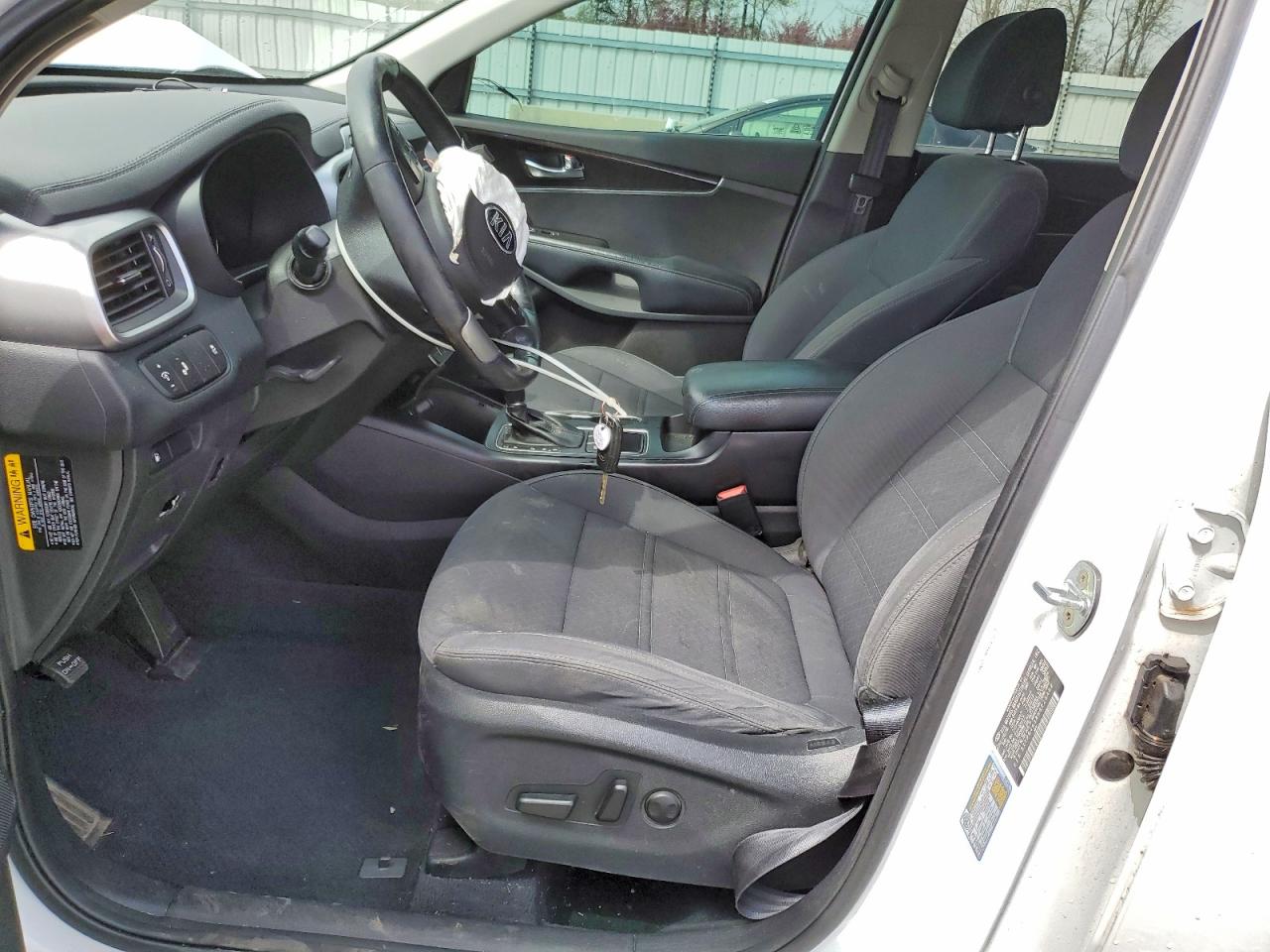 2017 KIA SORENTO LX V6 photo 13