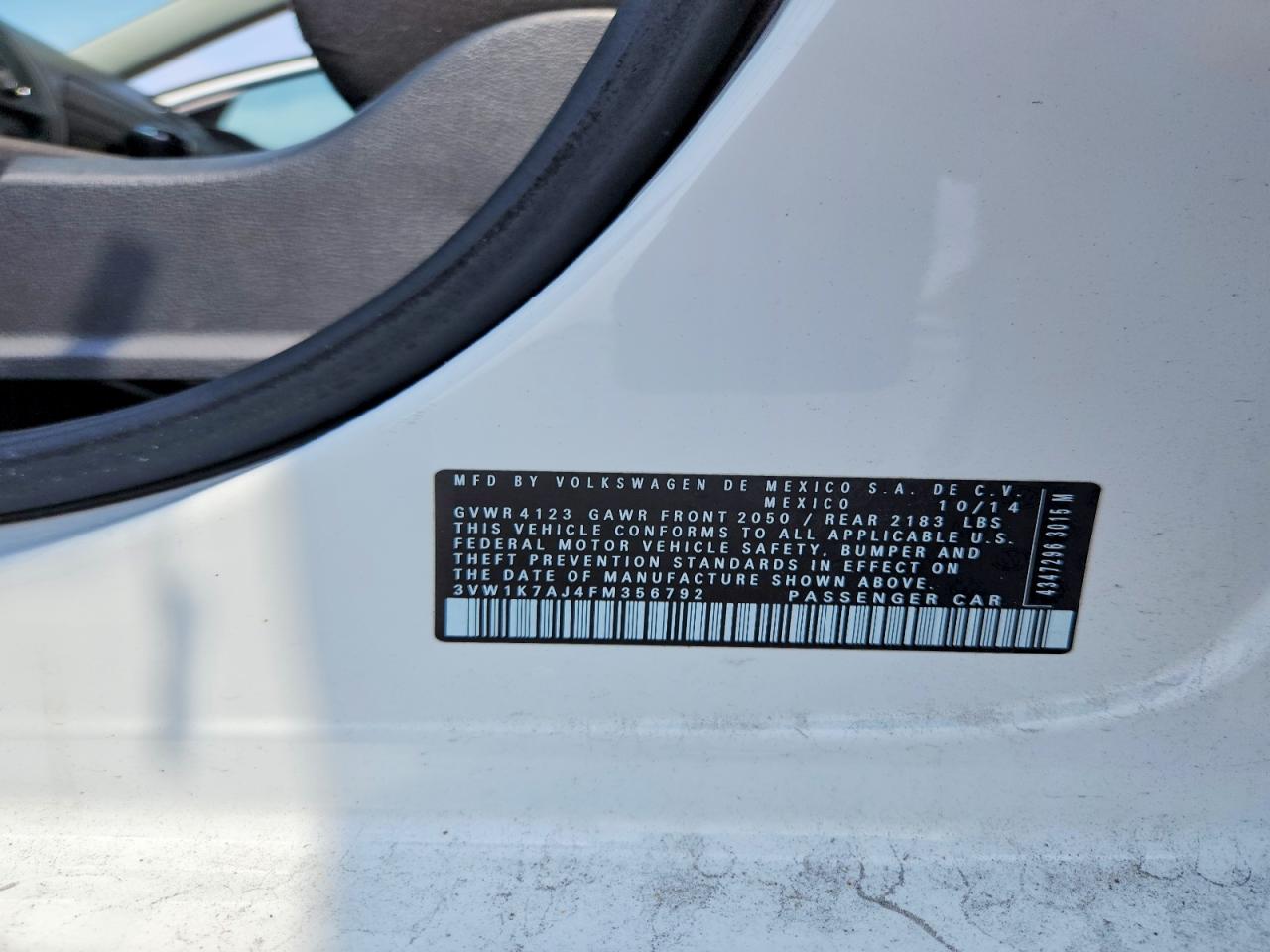 2015 VOLKSWAGEN JETTA BASE photo 12