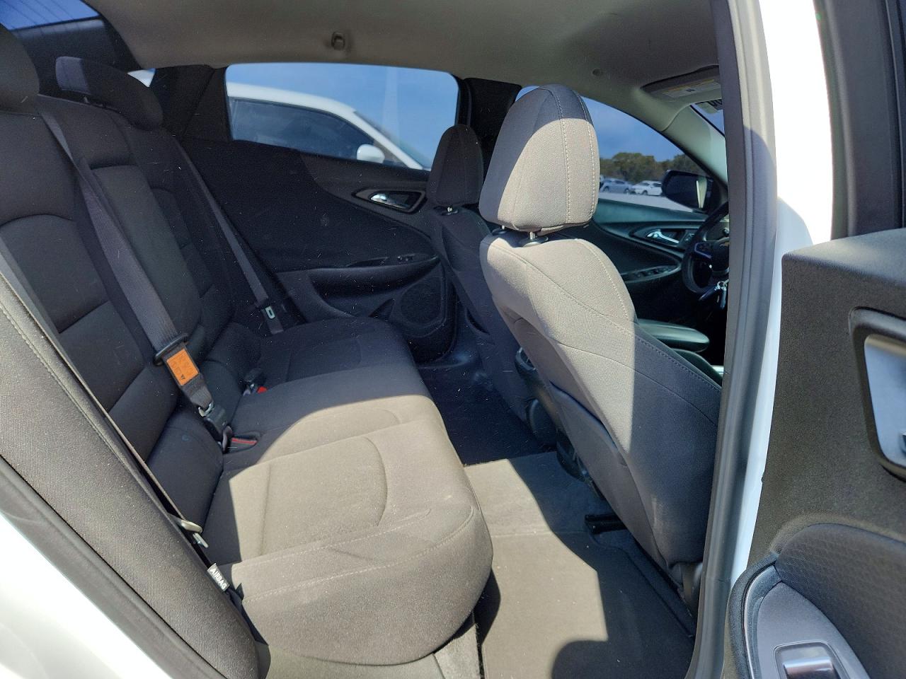 2022 CHEVROLET MALIBU LT photo 28