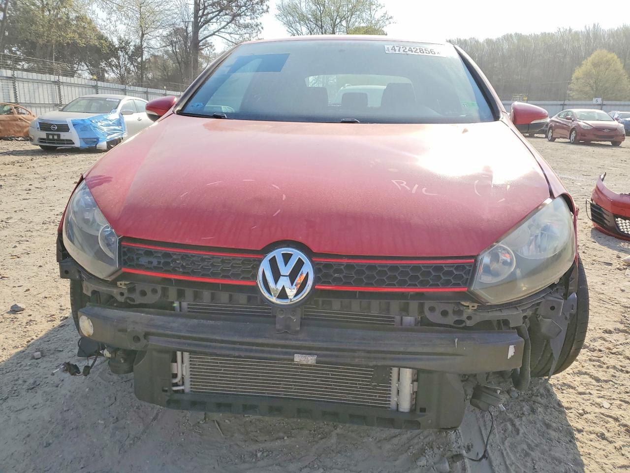2011 VOLKSWAGEN GTI photo 13