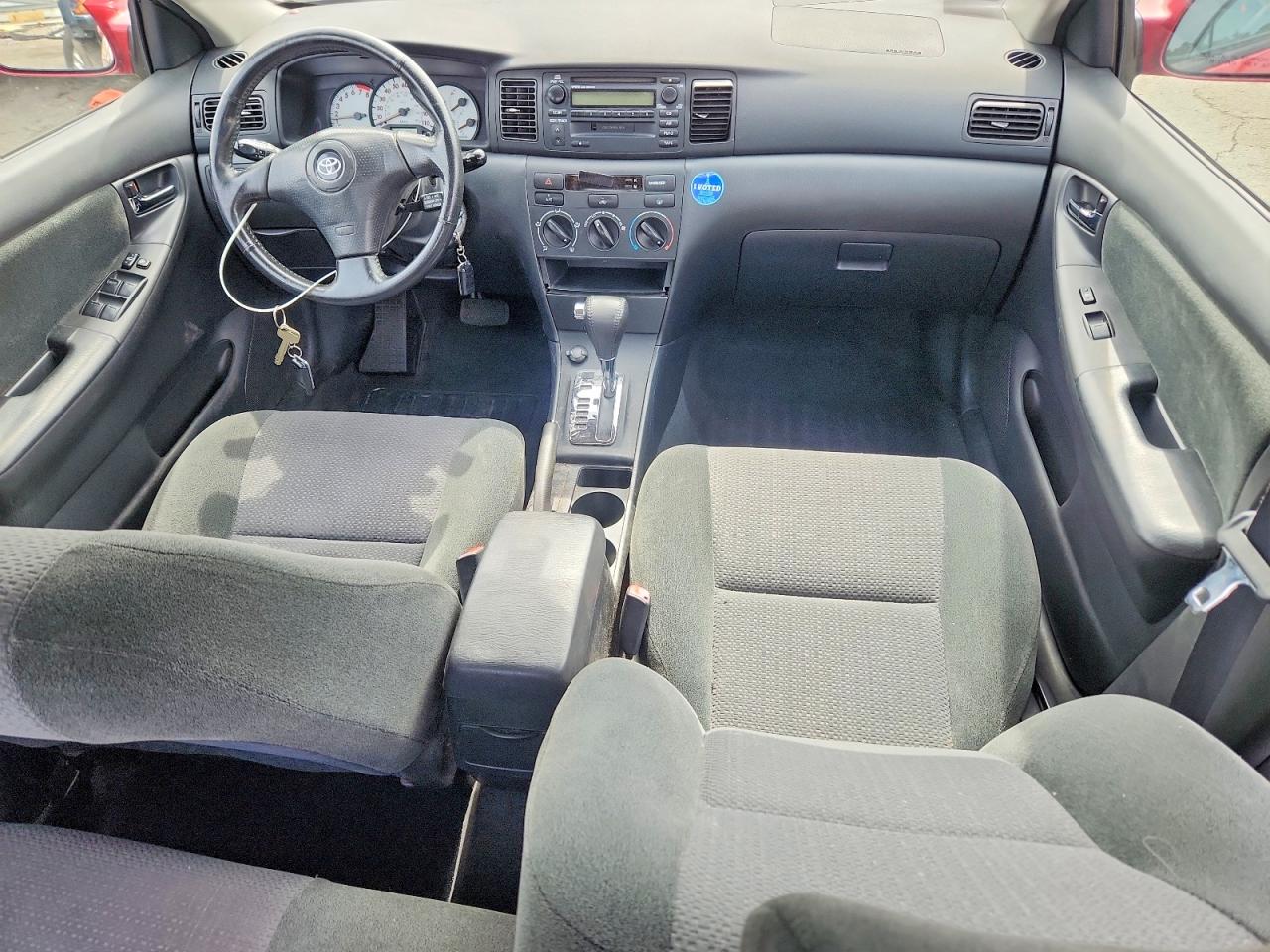 2004 TOYOTA COROLLA S photo 15