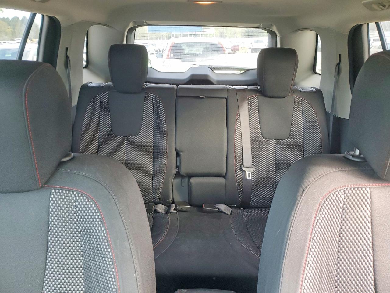 2015 GMC TERRAIN SLE photo 19