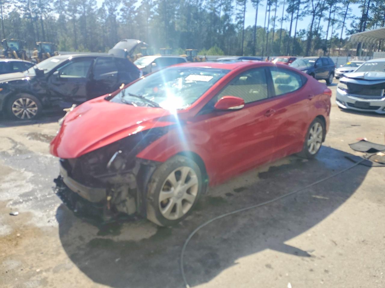 2013 HYUNDAI ELANTRA