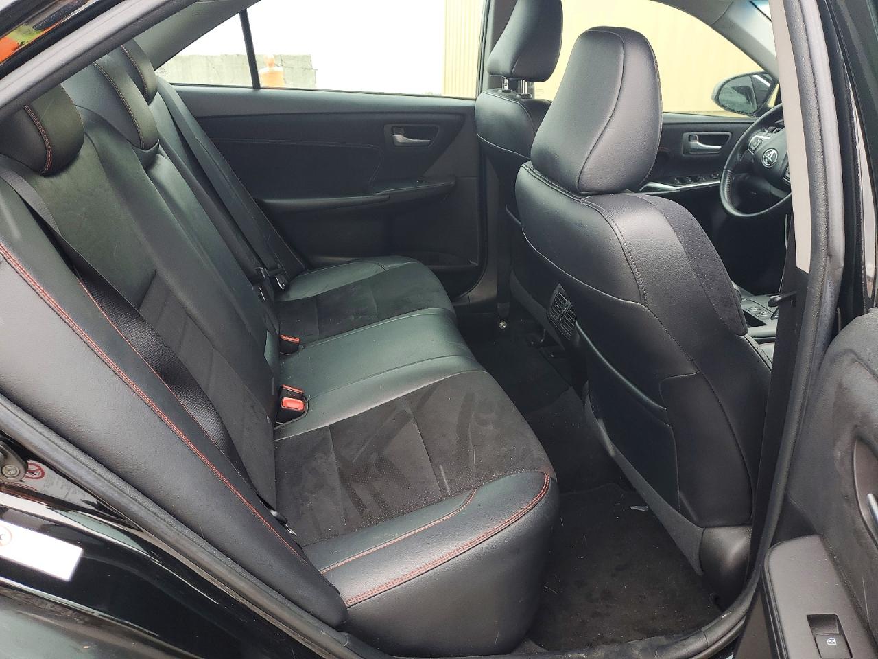 2016 TOYOTA CAMRY XSE V6 photo 10