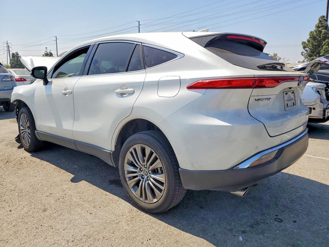 2023 TOYOTA VENZA LIMITED photo 3