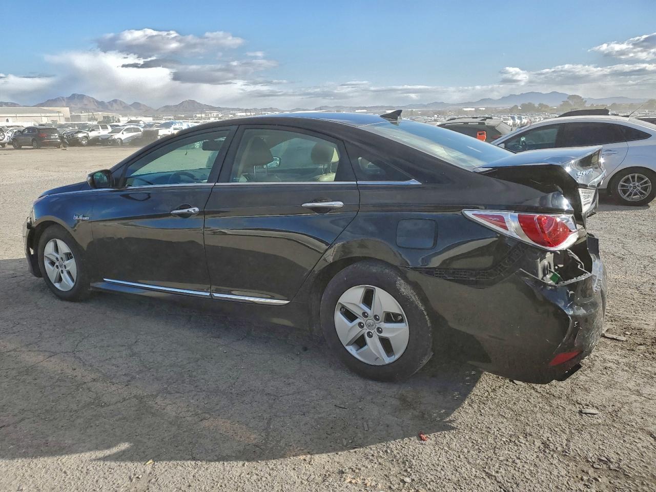 2012 HYUNDAI SONATA HYBRID photo 4