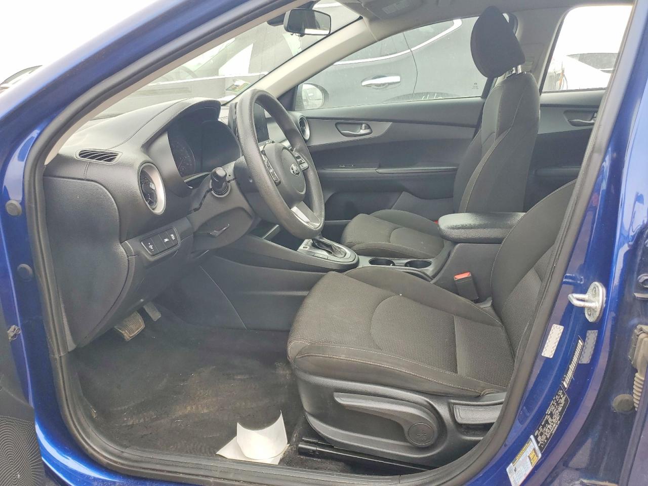 2021 KIA FORTE LXS photo 7