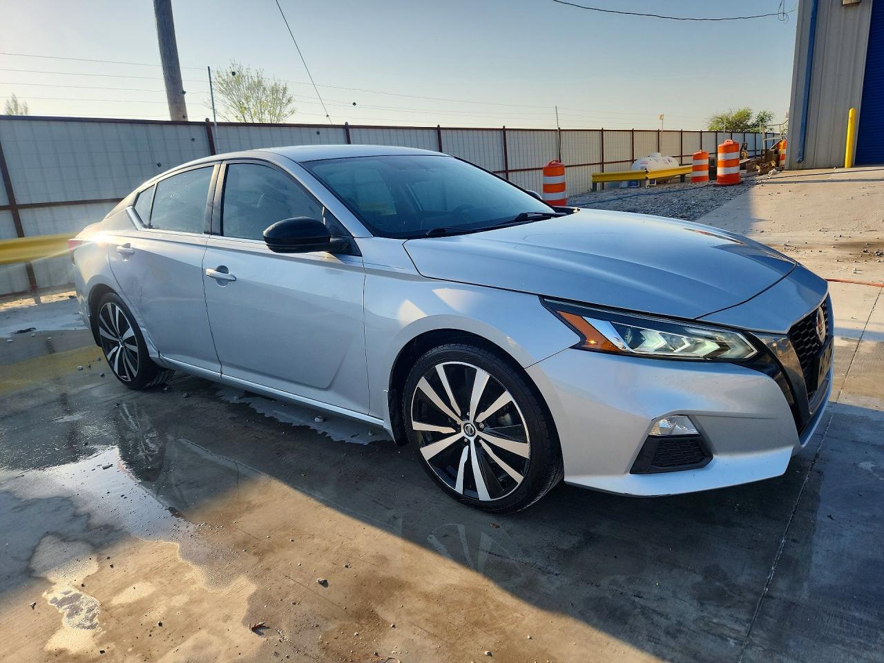 2019 NISSAN ALTIMA 2.5 SR photo 7