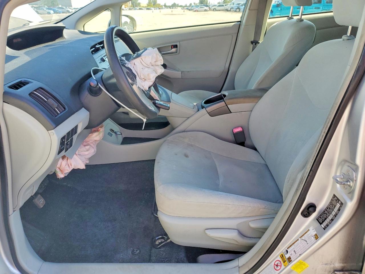 2012 TOYOTA PRIUS TWO photo 7