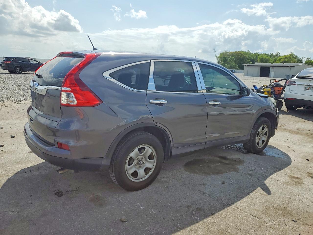 2016 HONDA CR-V LX photo 5