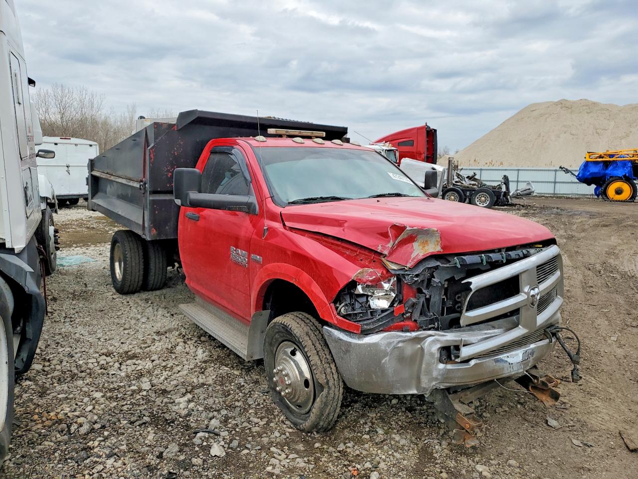2018 RAM 3500 photo 4