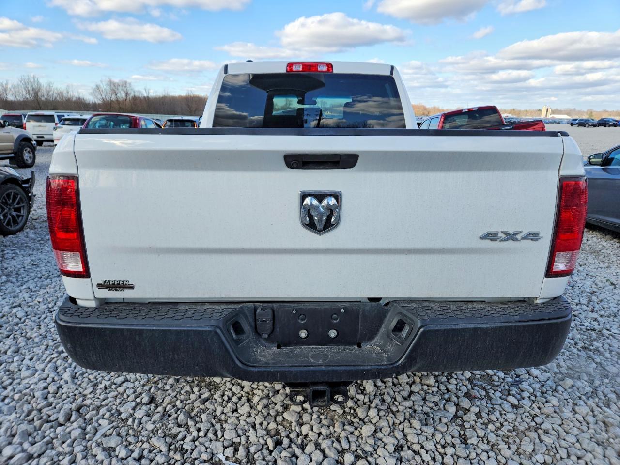 2022 RAM 1500 CLASSIC TRADESMAN photo 11
