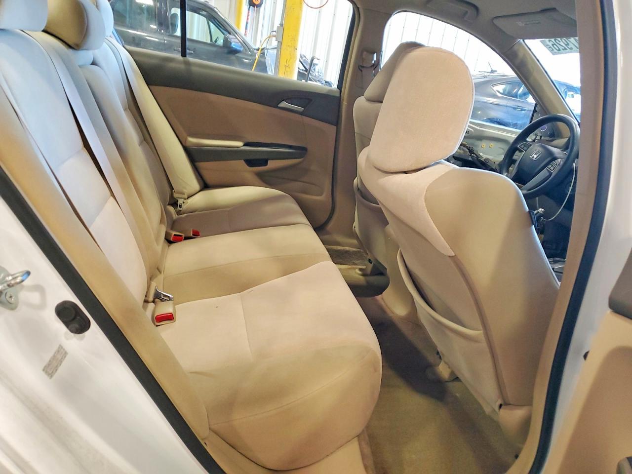 2009 HONDA ACCORD LX photo 37