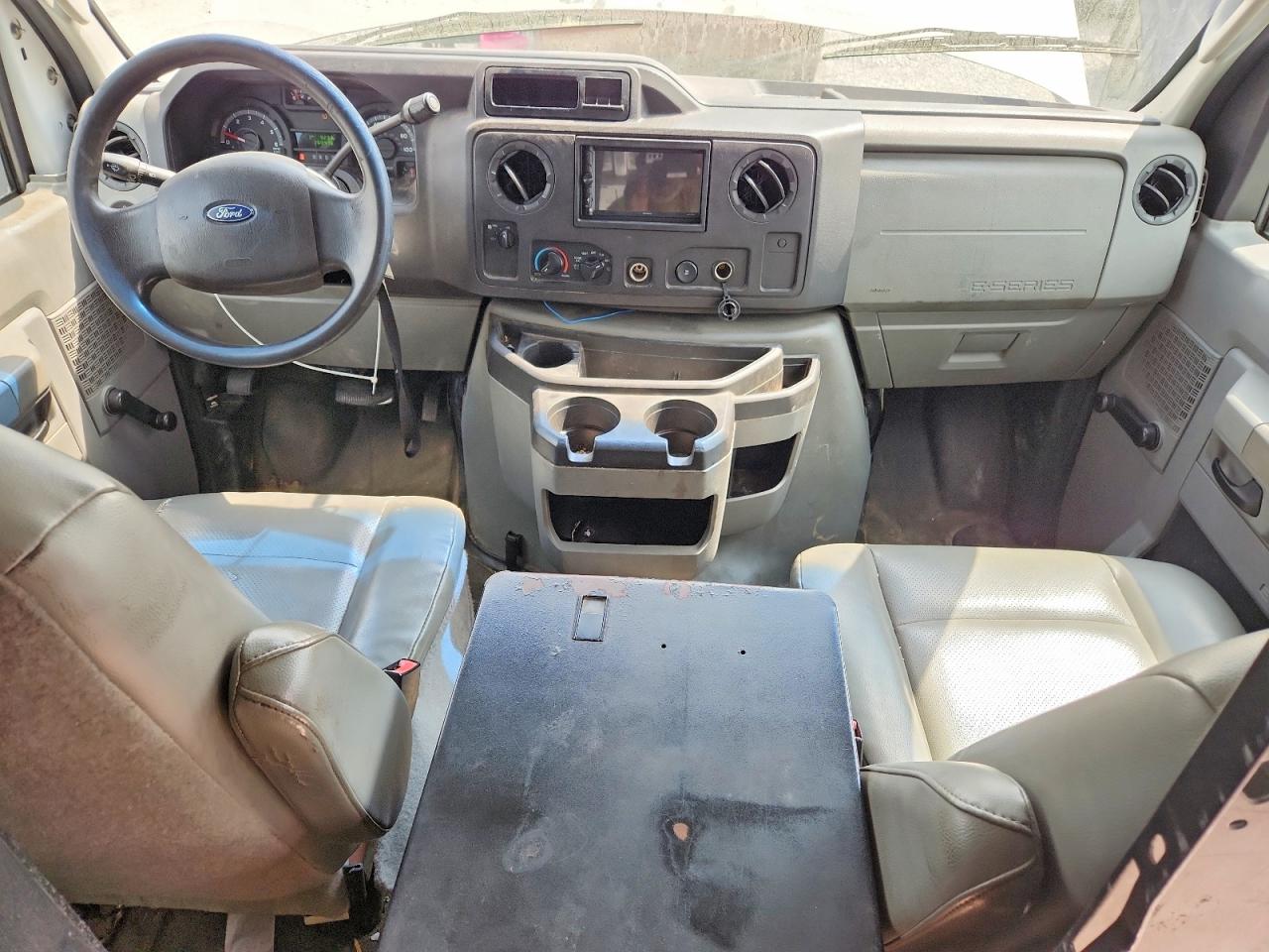 2011 FORD E250 UTILITY / SERVICE VAN photo 22