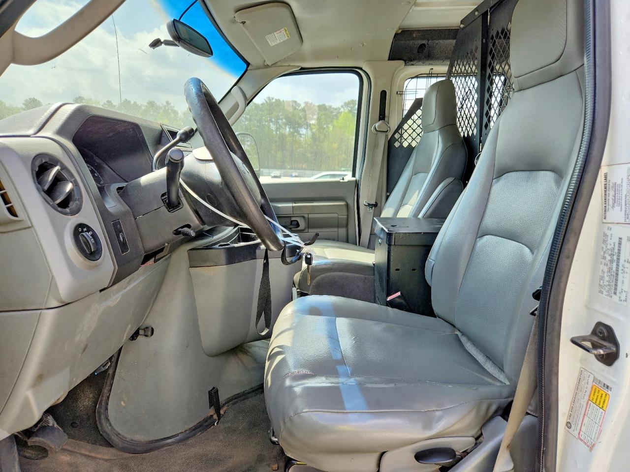 2011 FORD E250 UTILITY / SERVICE VAN photo 19