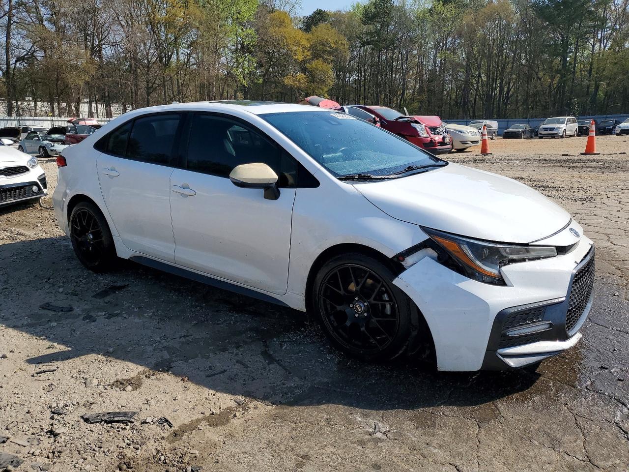 2020 TOYOTA COROLLA SE photo 4