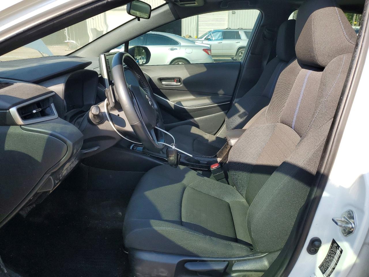 2020 TOYOTA COROLLA SE photo 7