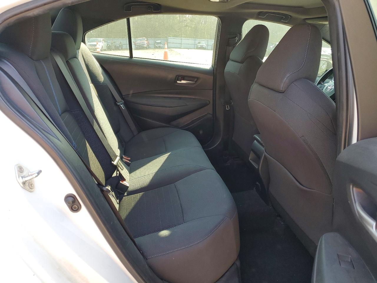 2020 TOYOTA COROLLA SE photo 10