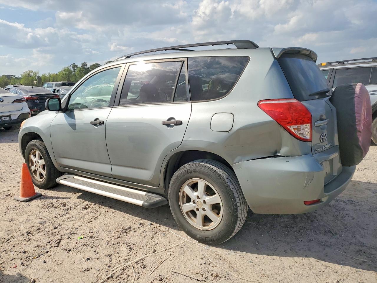 2007 TOYOTA RAV4 BASE photo 4