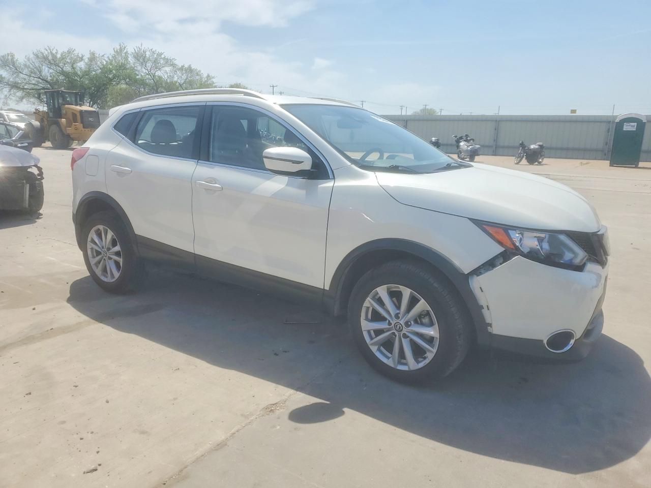 2019 NISSAN ROGUE SPORT SV photo 4