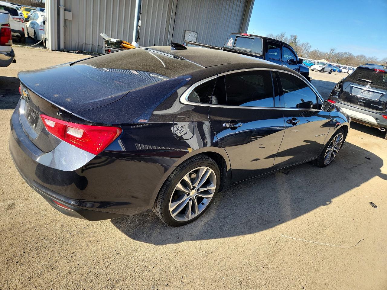 2023 CHEVROLET MALIBU LT photo 5