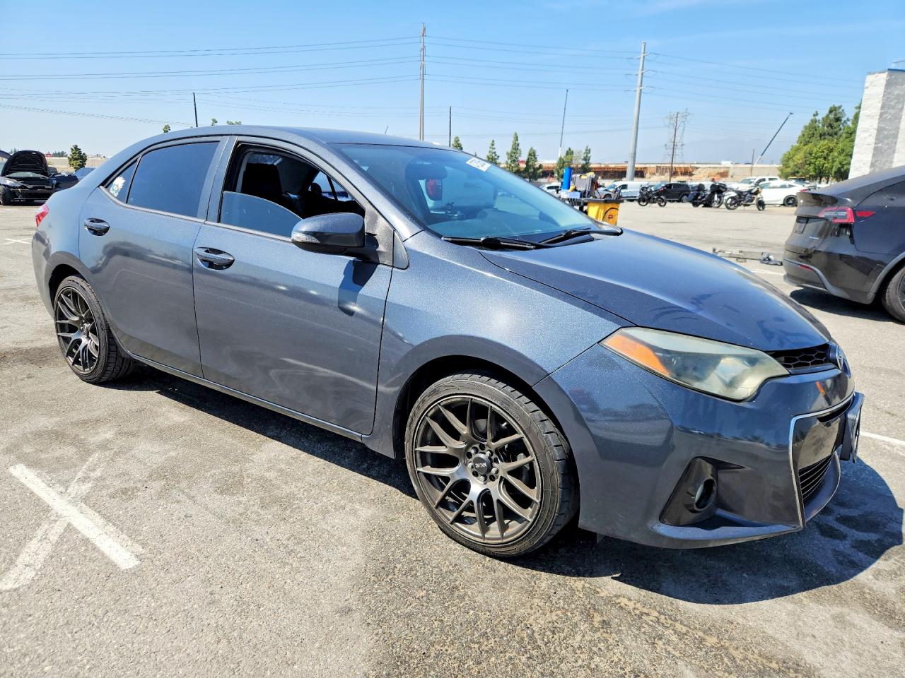 2014 TOYOTA COROLLA S photo 4
