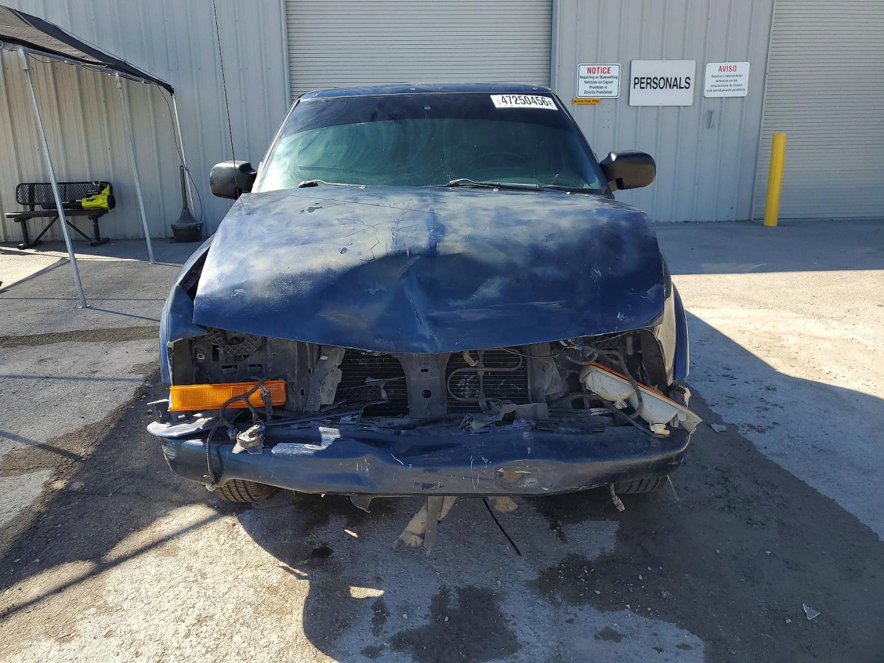 2000 CHEVROLET S TRUCK S10 photo 5