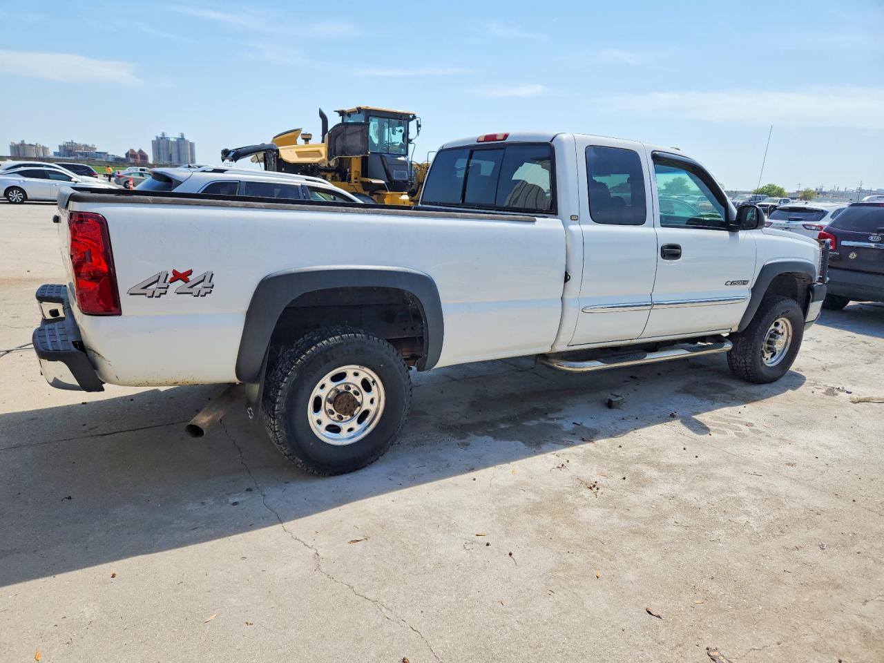 2003 CHEVROLET SILVERADO K2500 HEAVY DUTY photo 3