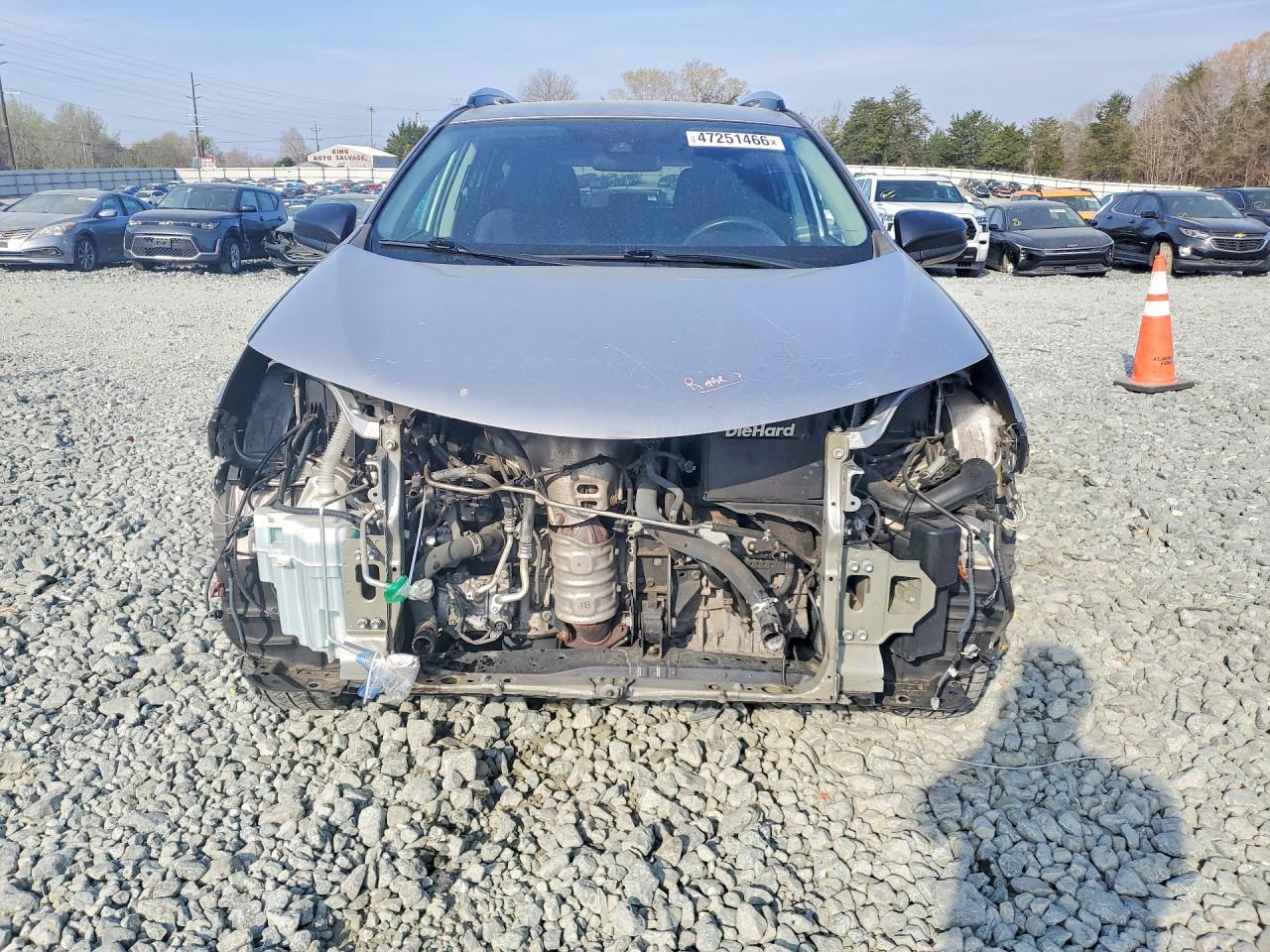 2017 TOYOTA RAV4 LE photo 5