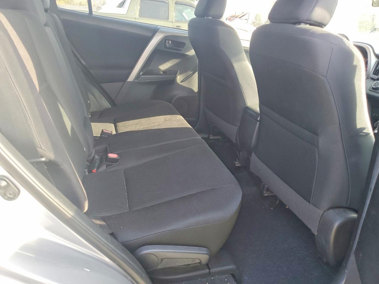 2017 TOYOTA RAV4 LE photo 11