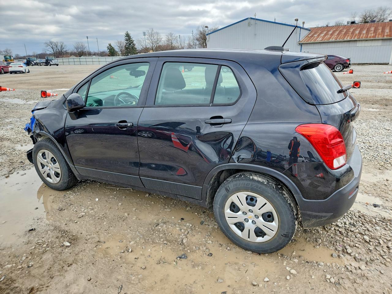 2015 CHEVROLET TRAX LS photo 3