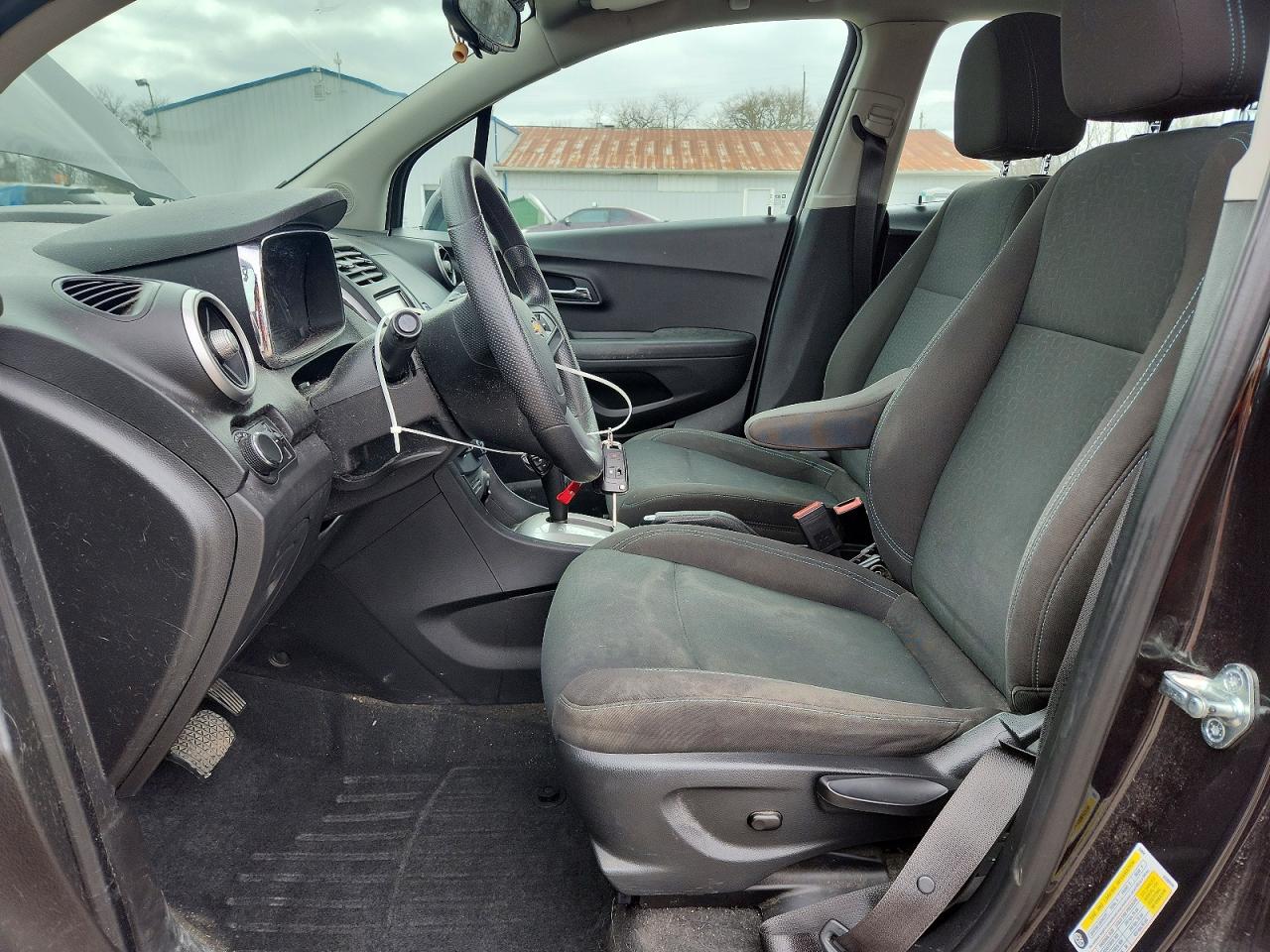 2015 CHEVROLET TRAX LS photo 13