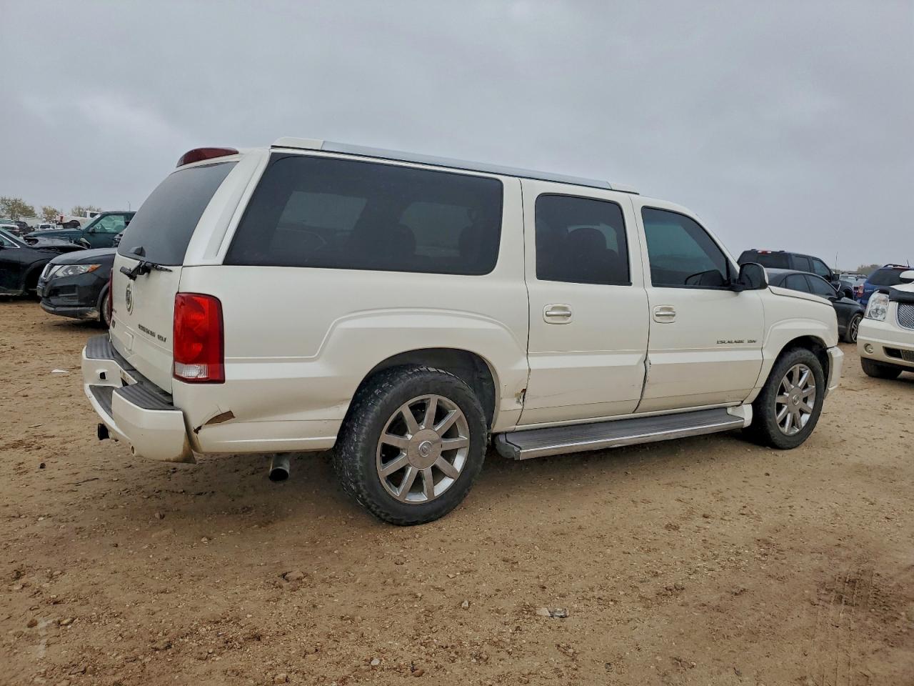 2006 CADILLAC ESCALADE ESV photo 5