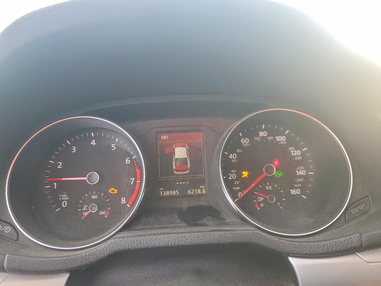 2019 VOLKSWAGEN PASSAT photo 17