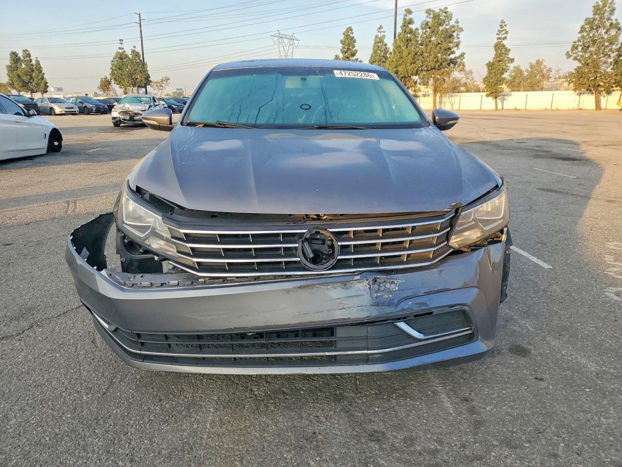 2019 VOLKSWAGEN PASSAT photo 9