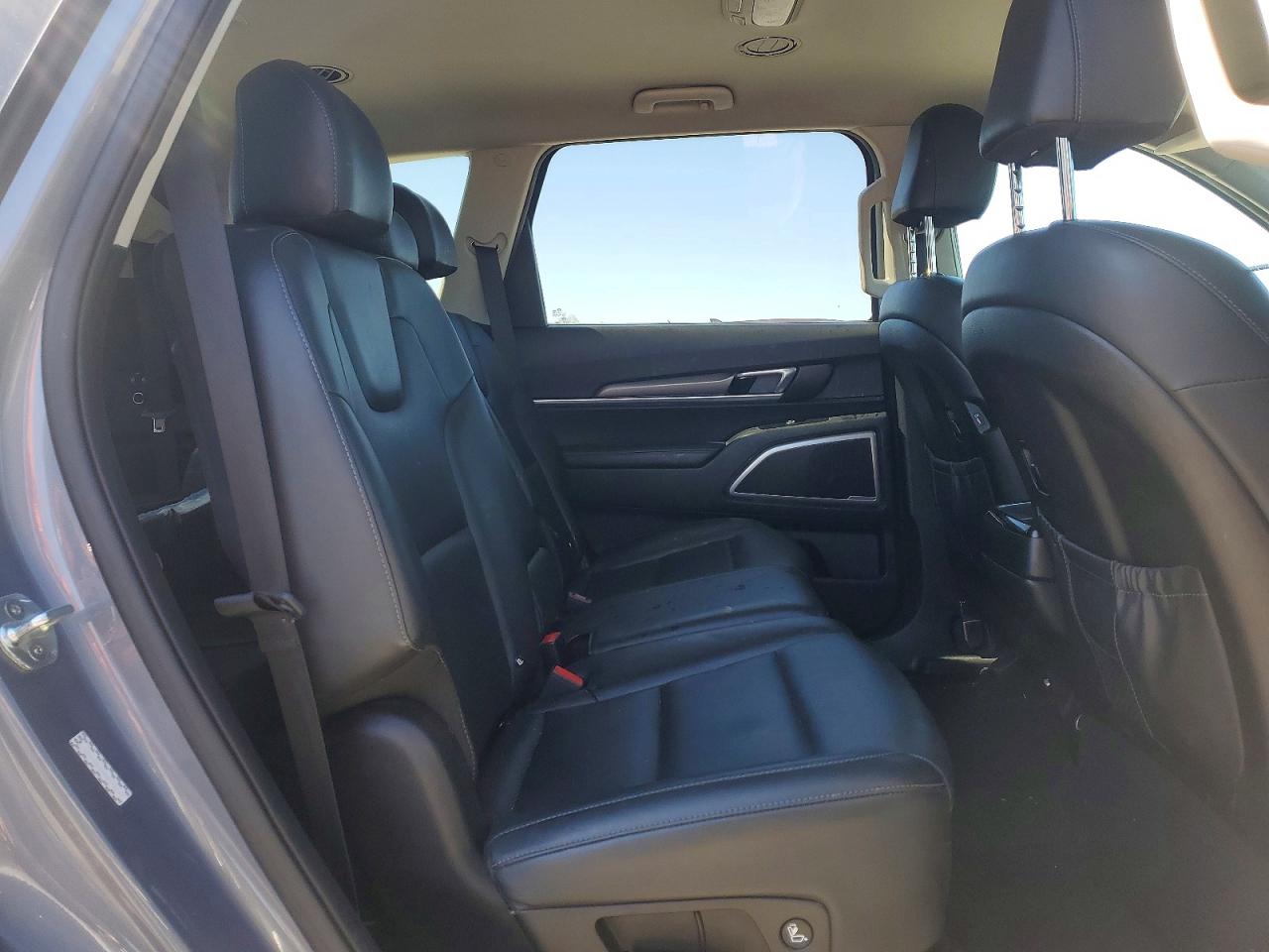 2021 KIA TELLURIDE LX photo 21
