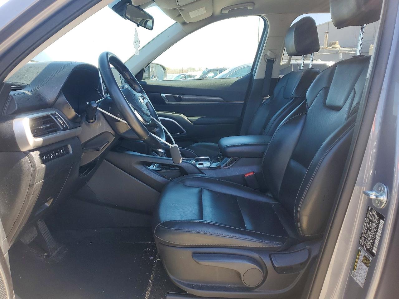 2021 KIA TELLURIDE LX photo 13