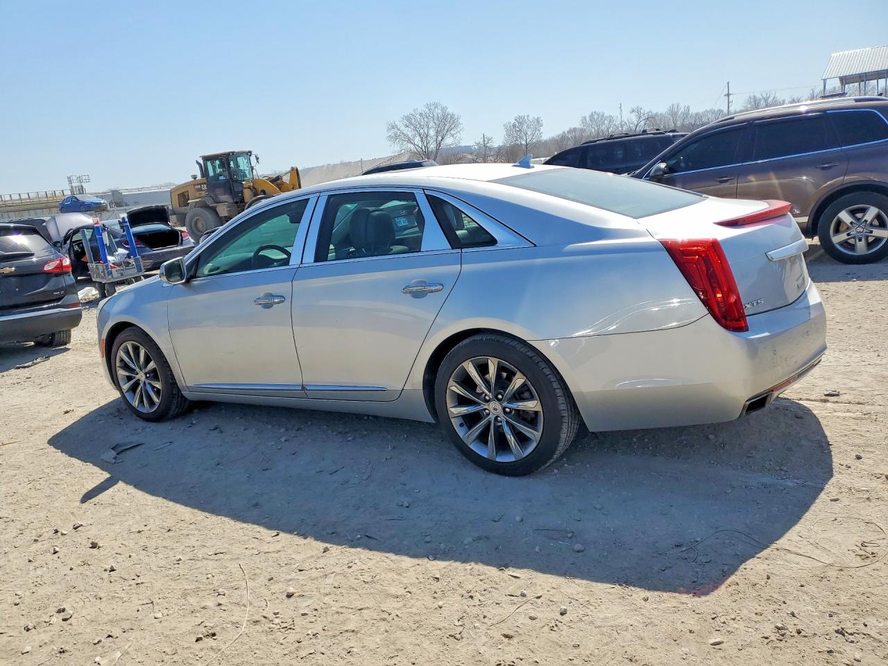 2013 CADILLAC XTS LUXURY COLLECTION photo 2