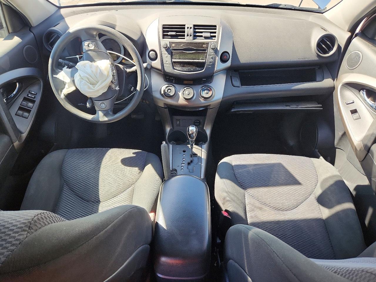 2011 TOYOTA RAV4 SPORT photo 8