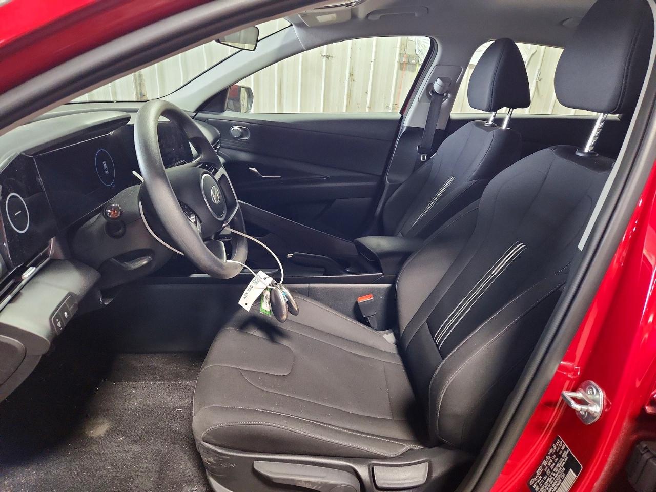 2024 HYUNDAI ELANTRA SEL photo 13