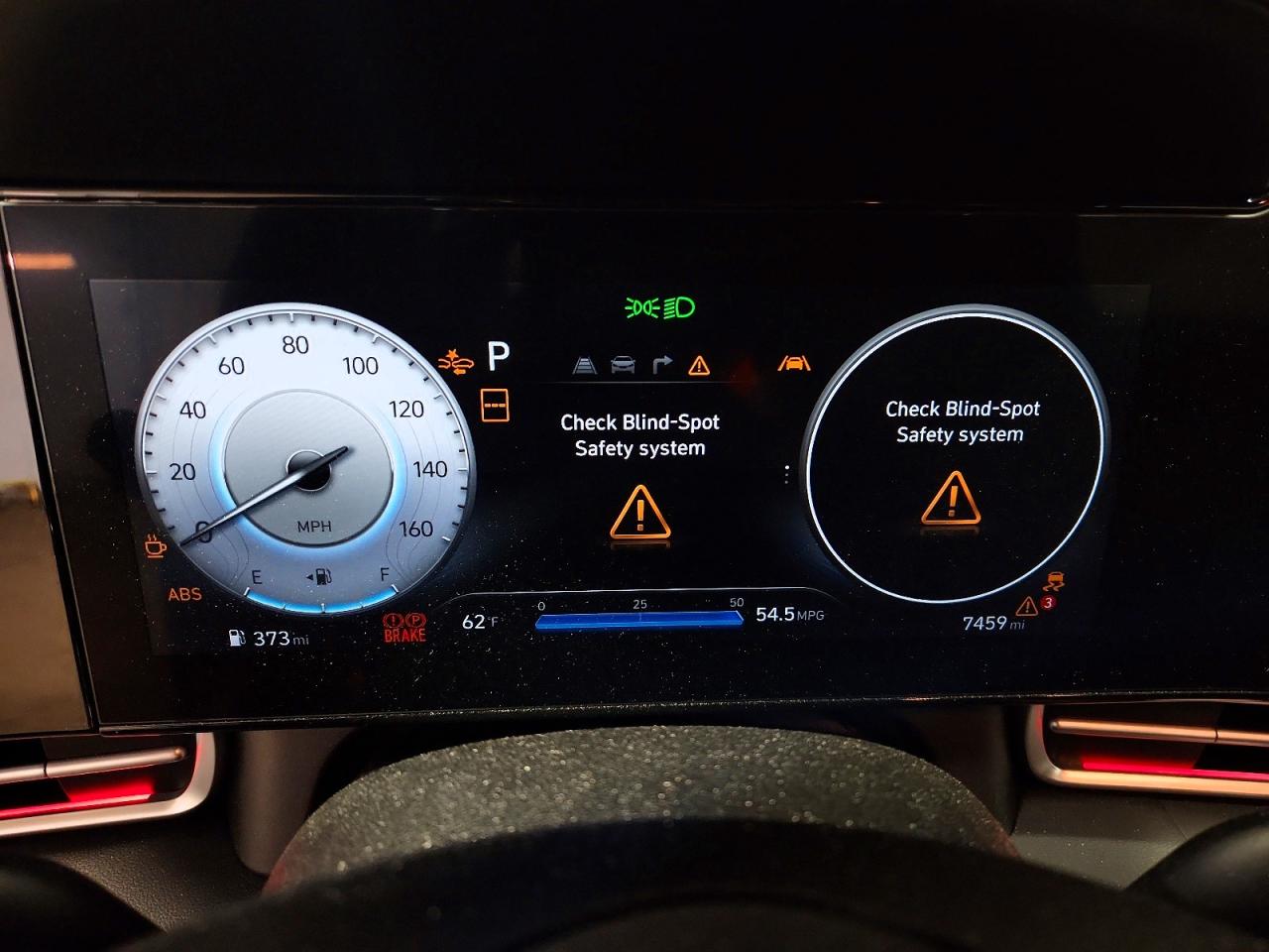 2024 HYUNDAI ELANTRA SEL photo 17