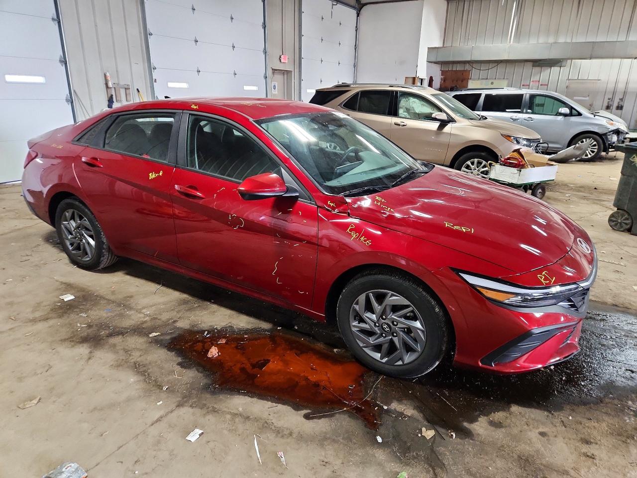 2024 HYUNDAI ELANTRA SEL photo 7