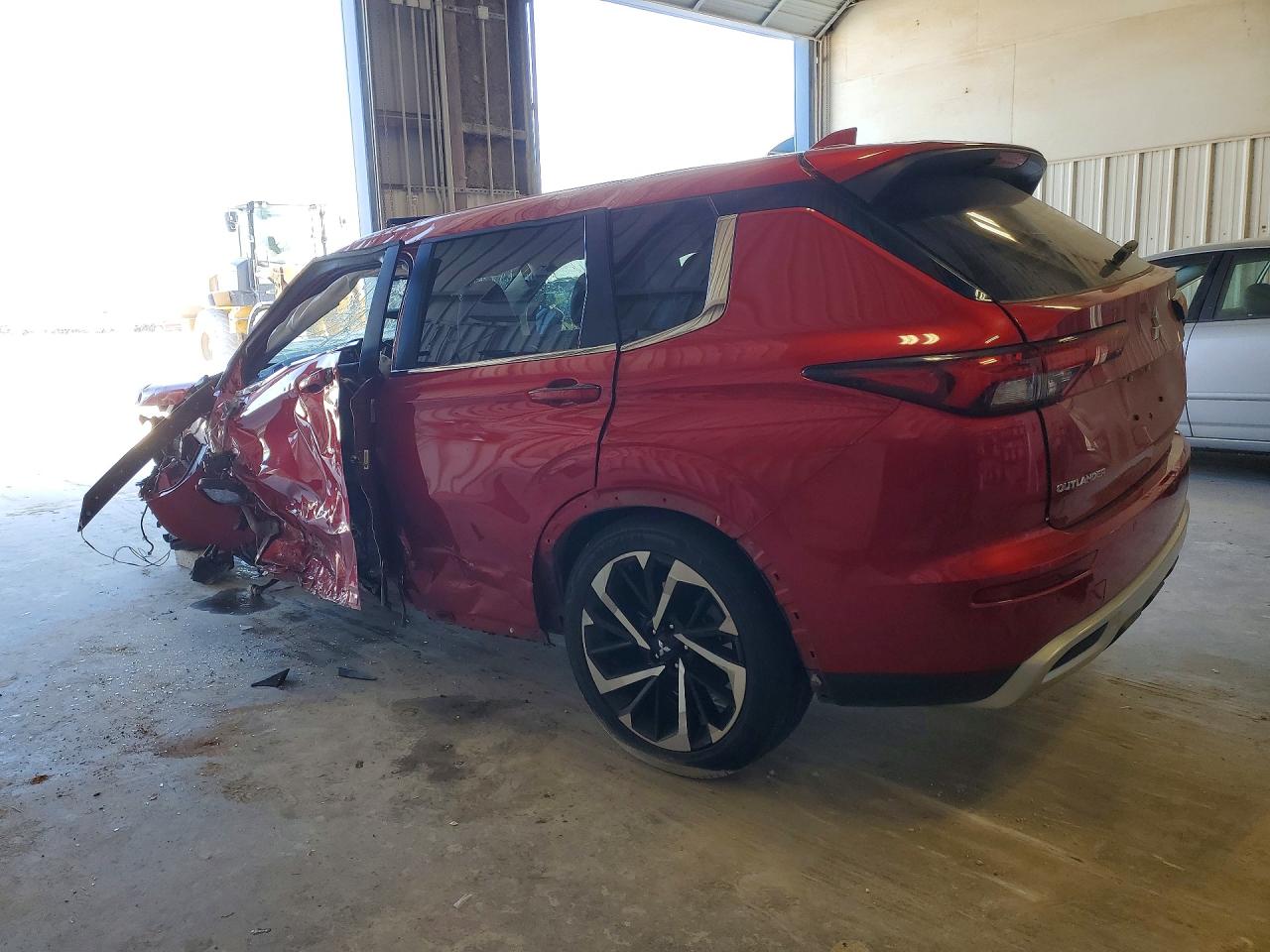 2024 MITSUBISHI OUTLANDER SE photo 4