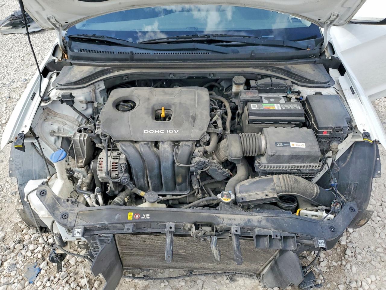 2018 HYUNDAI ELANTRA SEL photo 11