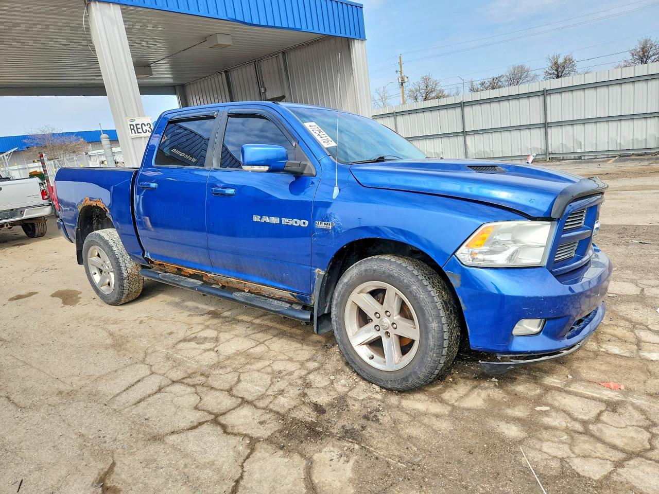2011 DODGE RAM 1500 photo 7