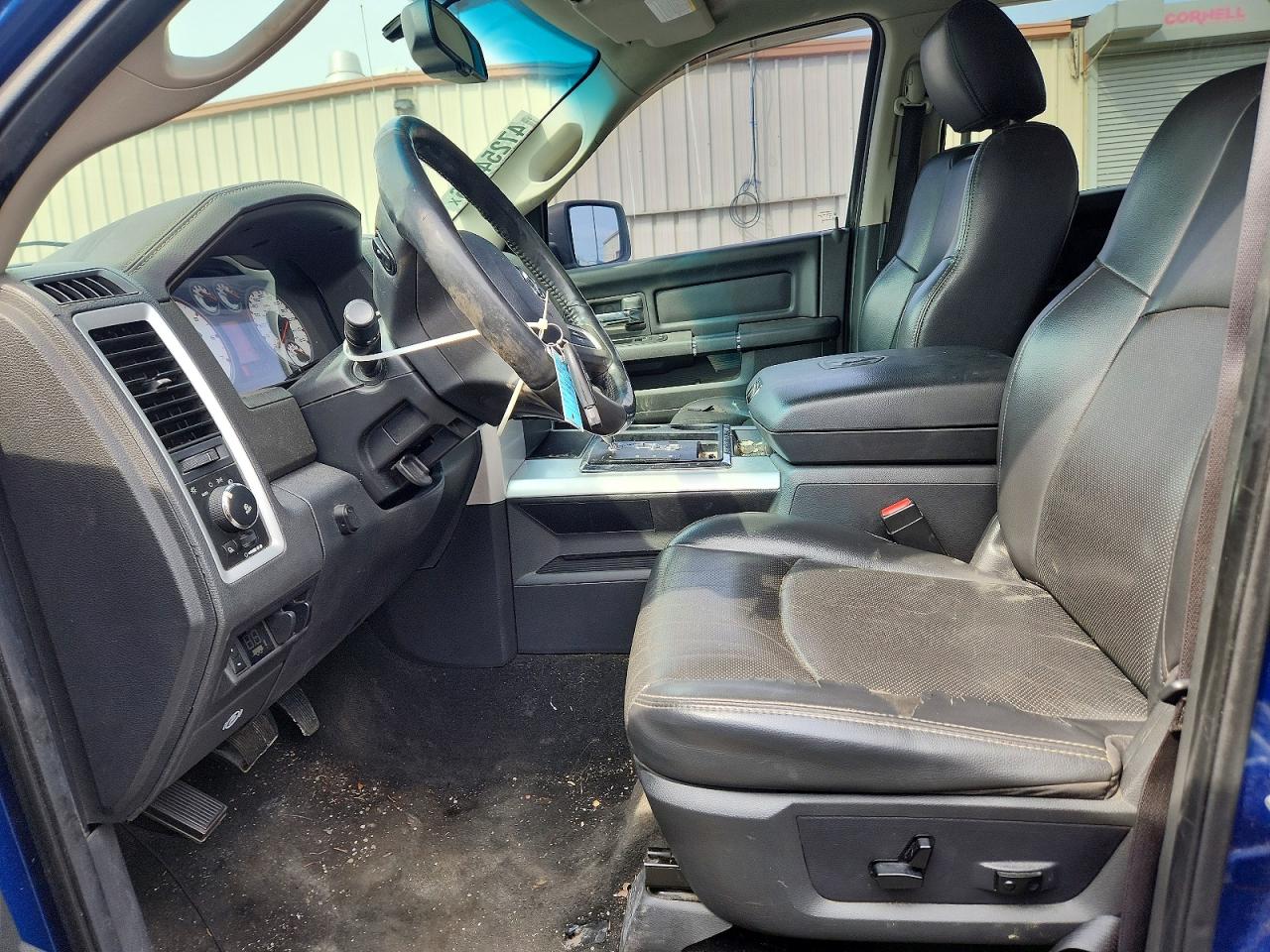 2011 DODGE RAM 1500 photo 13