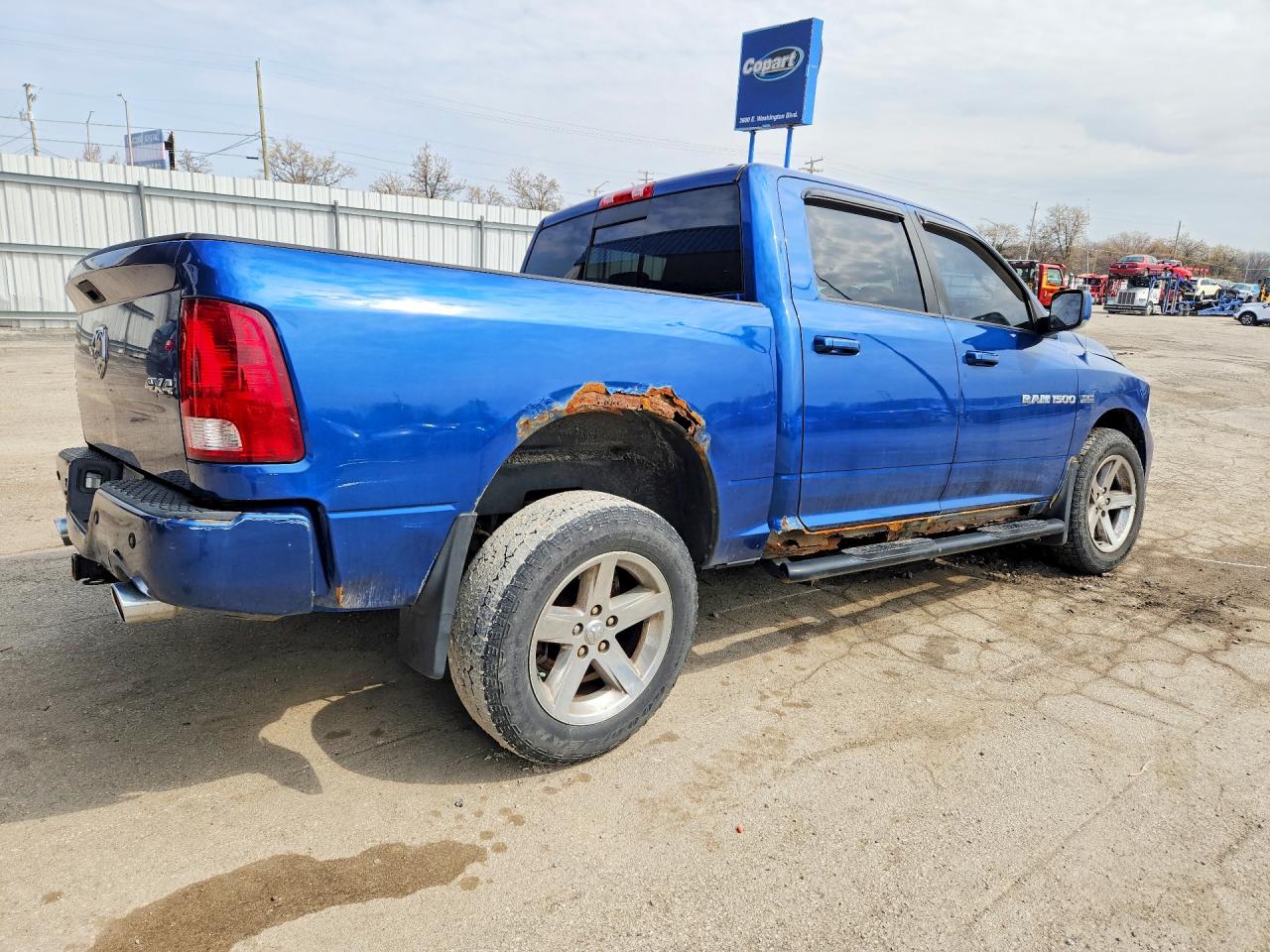 2011 DODGE RAM 1500 photo 5