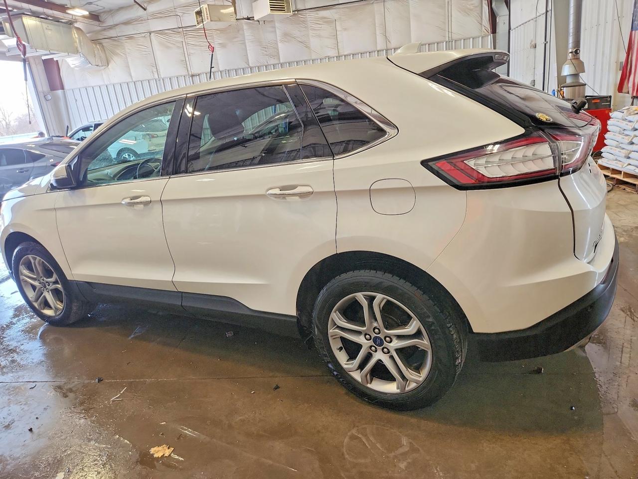 2016 FORD EDGE TITANIUM photo 3